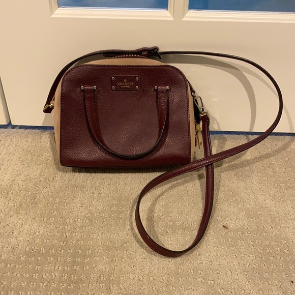 Kate Spade Purse - Picture 1 of 3